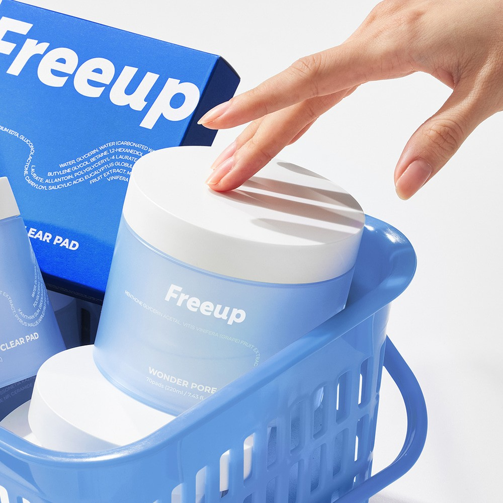Freeup Wonder Pore Clear Pads 70pcs 220ml